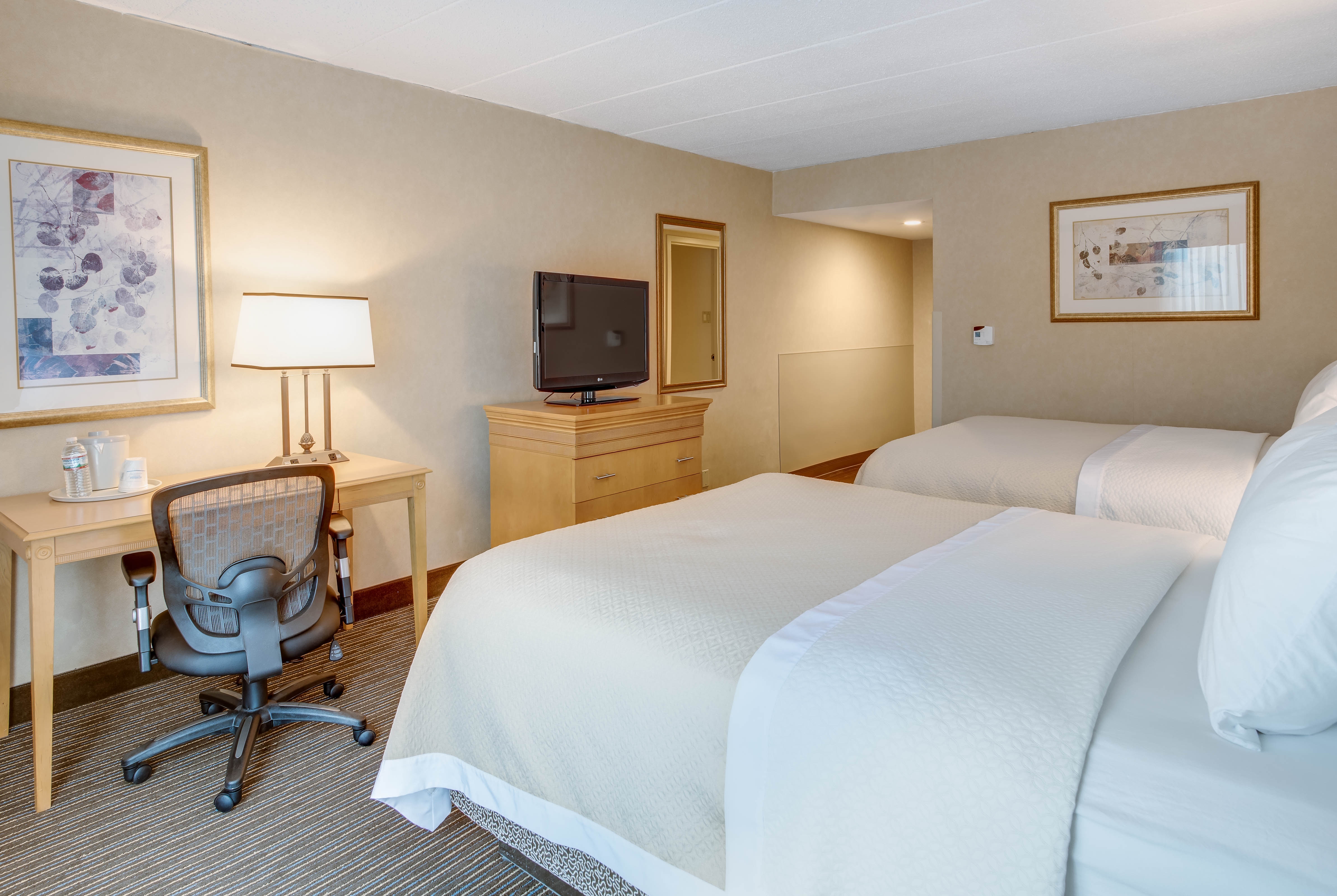 Guest room at the Days Hotel by Wyndham Toms River Jersey Shore in Toms River, New Jersey